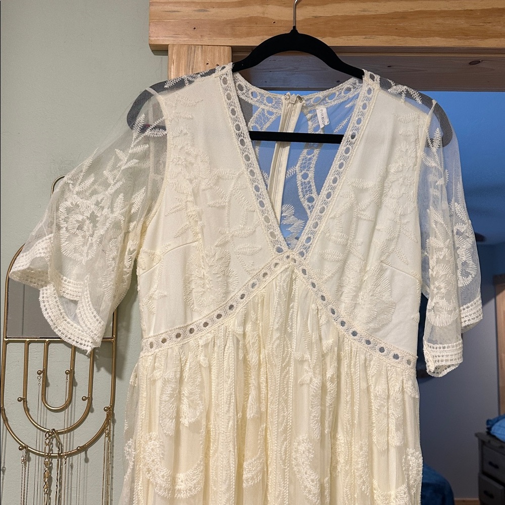 Pinkblush Maternity Cream Lace Maxi Dress